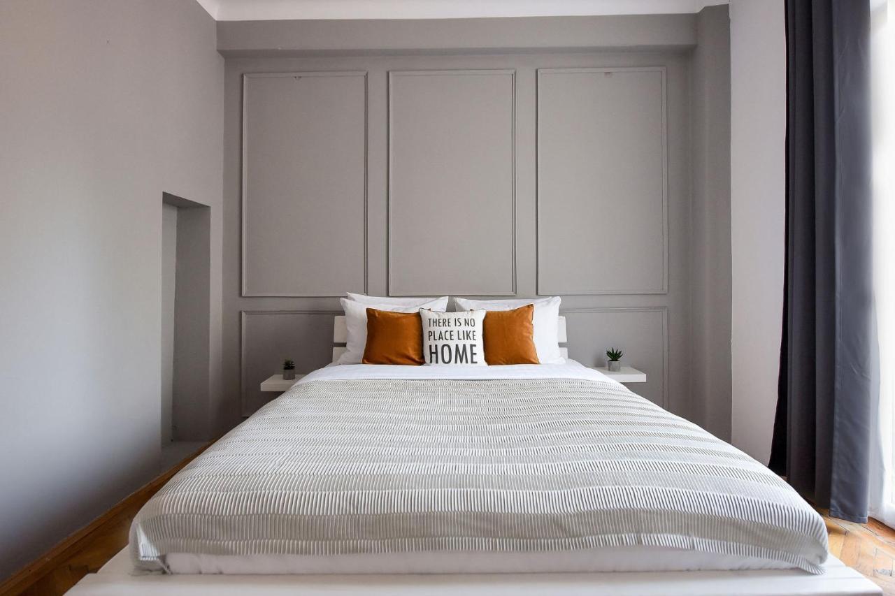 Stylish & Spacious Apartment Near The Old Town - A Touch Of History, A Dash Of Modernity Βουκουρέστι Εξωτερικό φωτογραφία