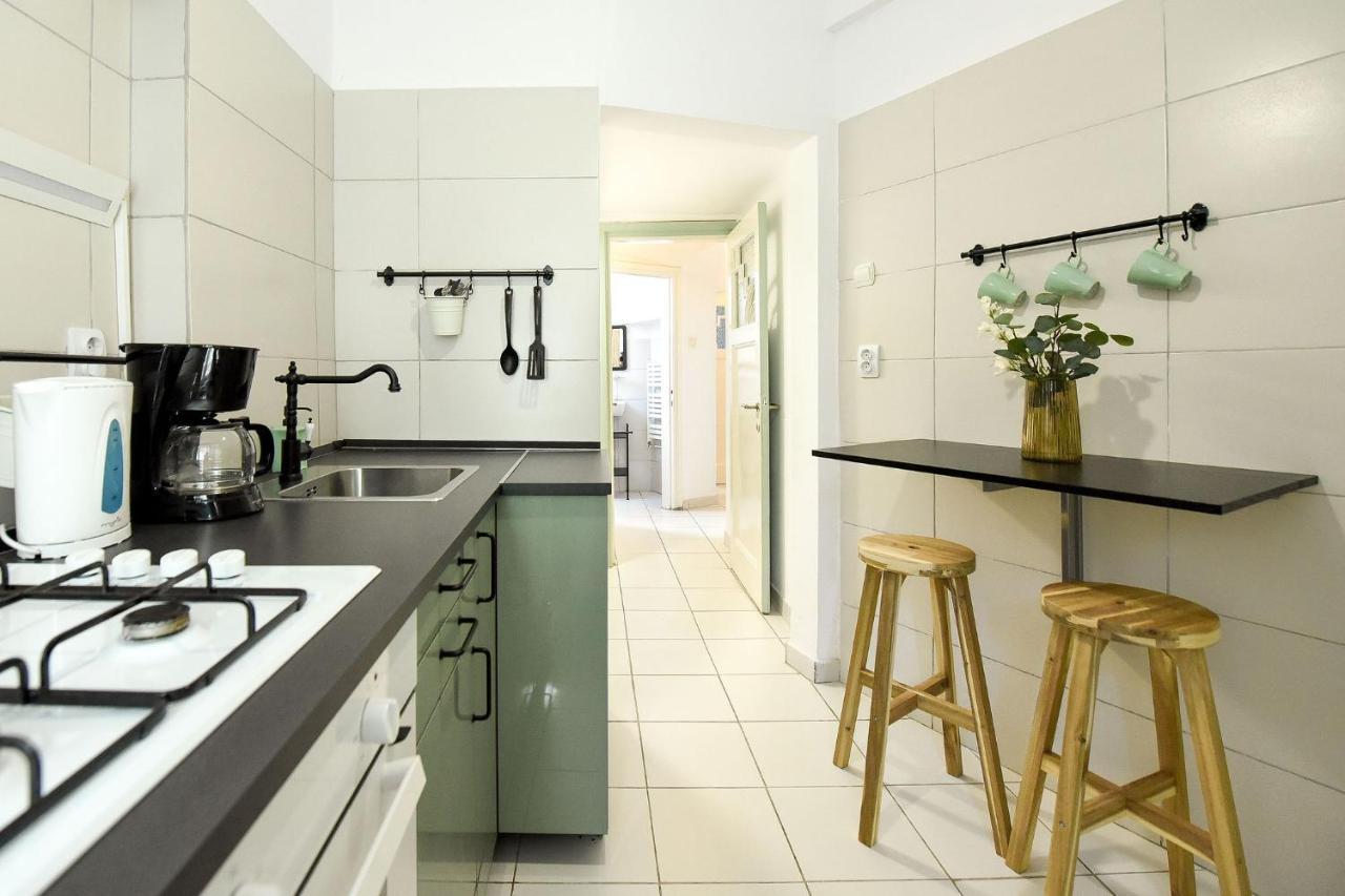 Stylish & Spacious Apartment Near The Old Town - A Touch Of History, A Dash Of Modernity Βουκουρέστι Εξωτερικό φωτογραφία